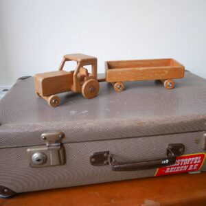 Coco & Bob - Houten vrachtwagen met aanhanger