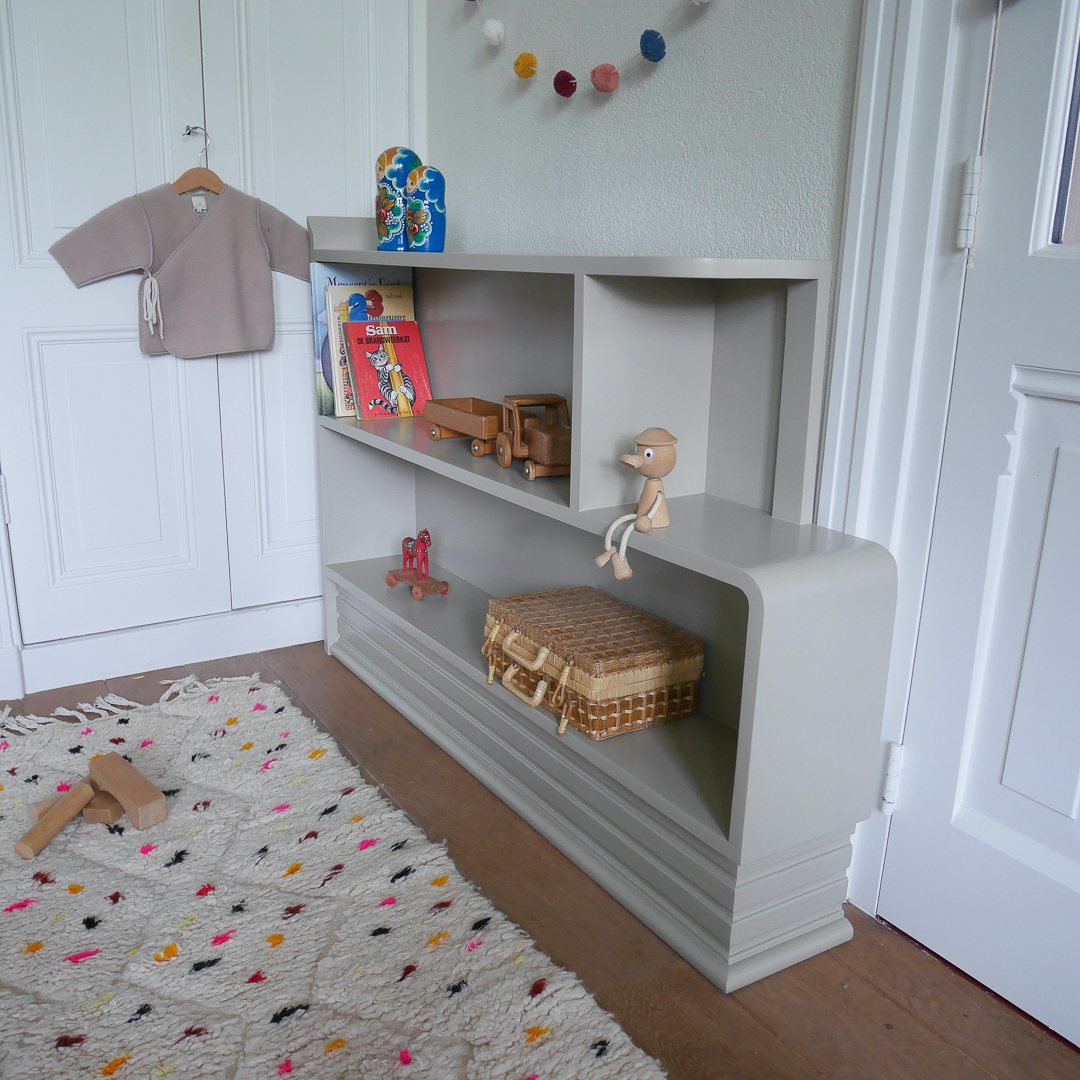 Coco & Bob - Fiep - Vintage Retro Boekenkastje