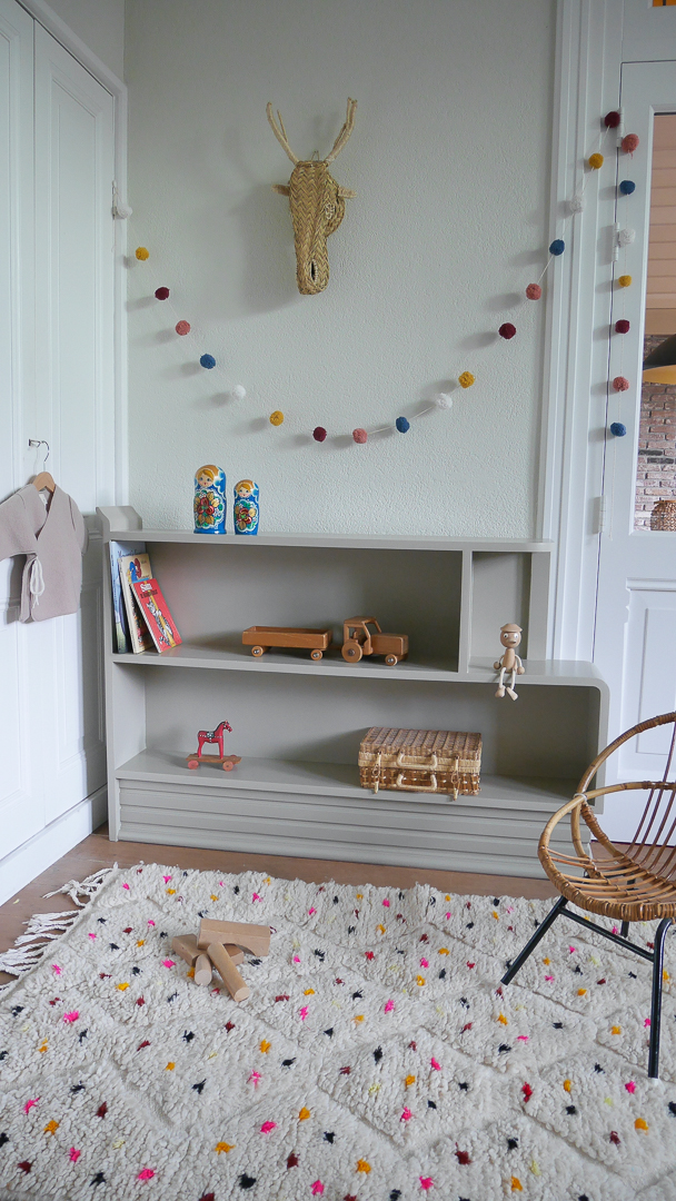 Coco & Bob - Fiep - Vintage Retro Boekenkastje